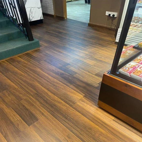 teak-wood-floor-2.webp