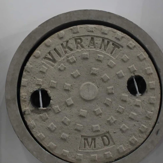 manhole-cover-sfrc-2.webp