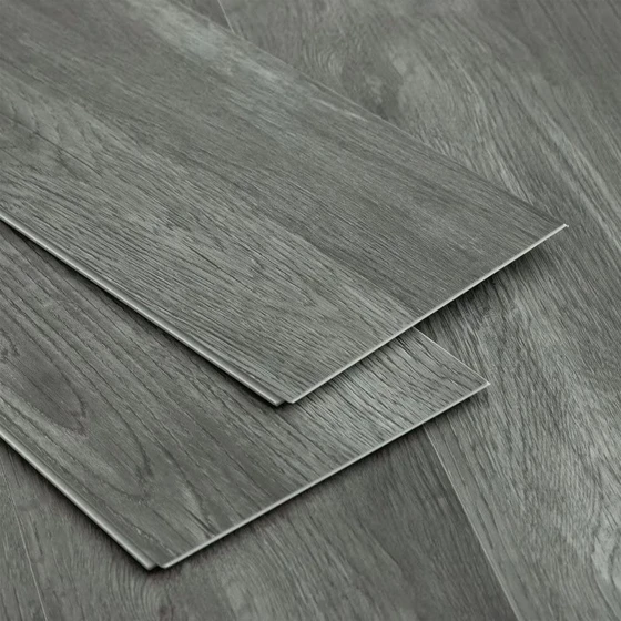plank-vinyl-flooring-2.webp