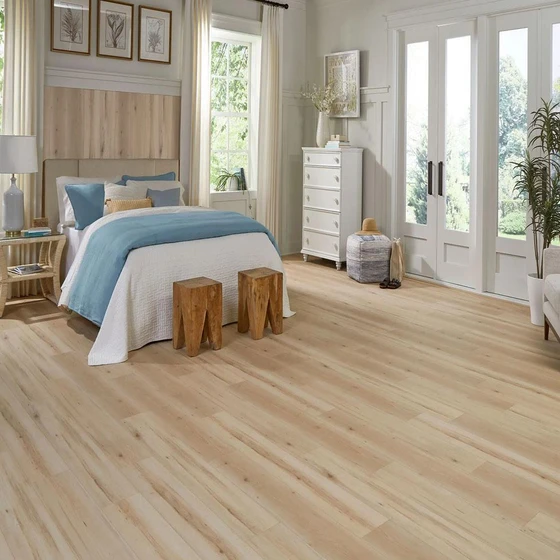 laminate-room-flooring-2.webp