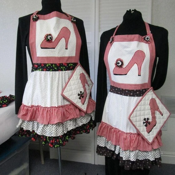 fancy-kitchen-aprons-2.webp