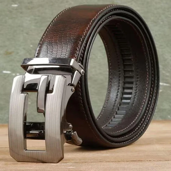 sturdy-leather-belts-2.webp