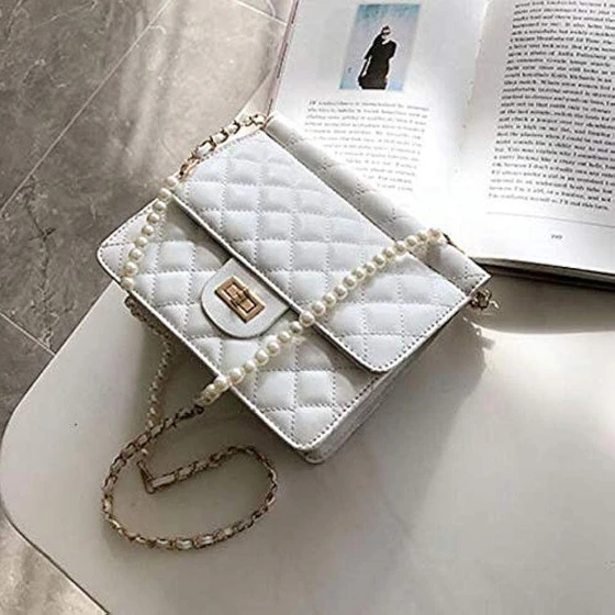 white-designer-bags-2.webp
