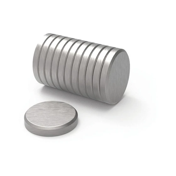 coin-shaped-ferrite-magnet-2.webp