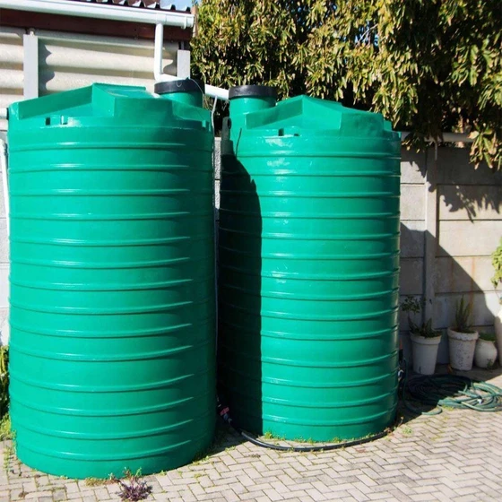 water-plastics-tanks-1.webp