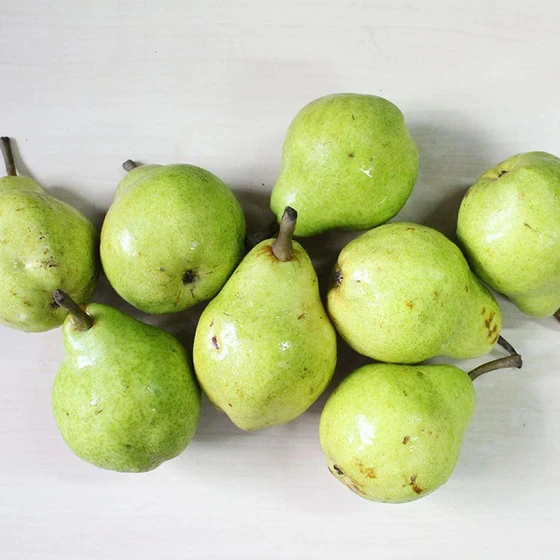 organic-fresh-pears-1.webp