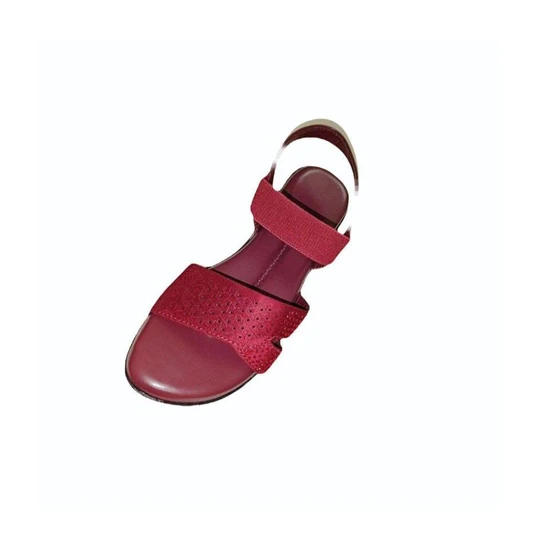 strap-relax-fit-sandal-2.webp