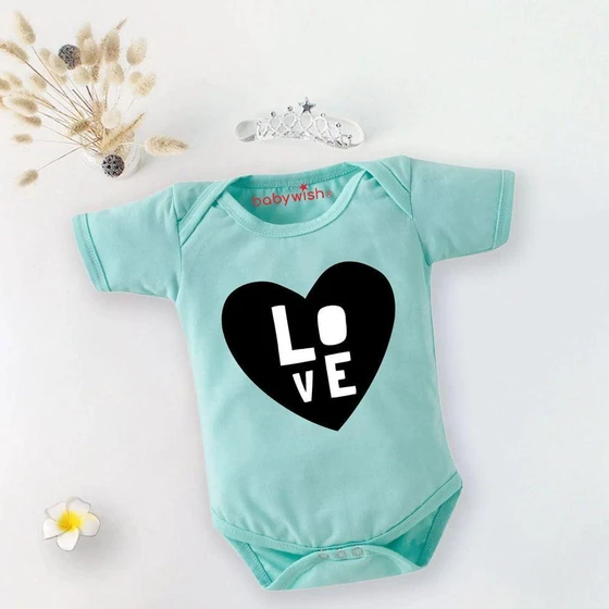 baby-bodysuits-2.webp