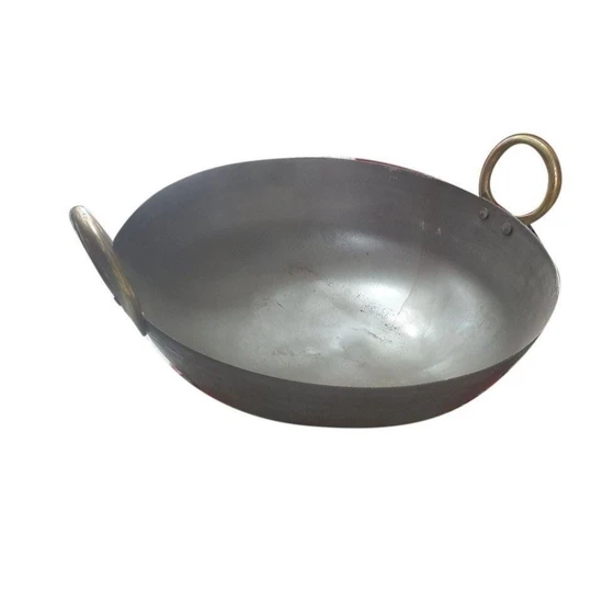 round-iron-kadahi-2.webp