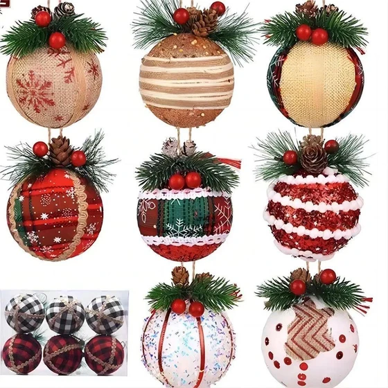 plastic-hanging-xmas-ball-2.webp