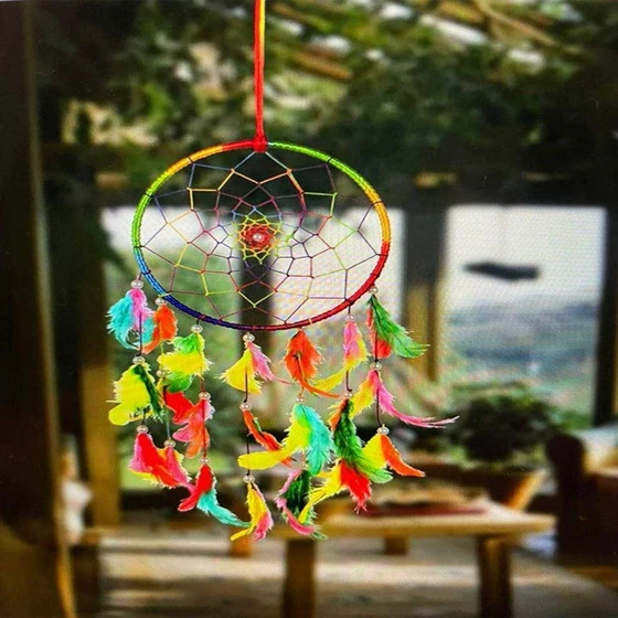 wall-dream-catcher-hanging-2.webp