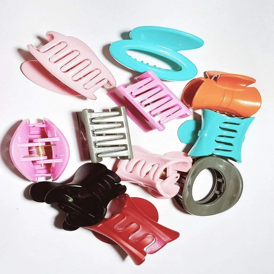 plastic-hair-clip.webp