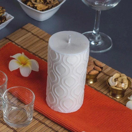 pillar-embossed-candles-2.webp