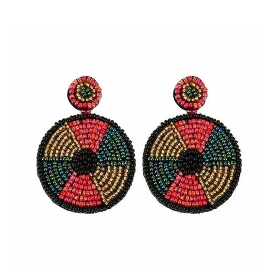 hand-made-earring-2.webp