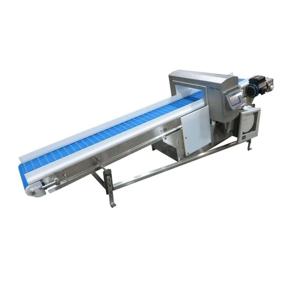 conveyor-metal-detector-2.webp