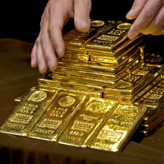 gold-dore-bars-2.webp