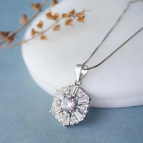 silver-sterling-pendant-1.webp