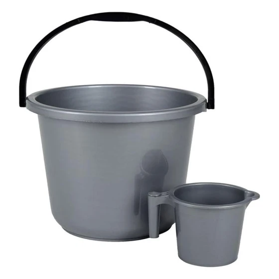 plastic-bucket-mug-2.webp