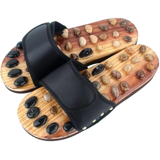 stone-acupressure-slipper-2.webp