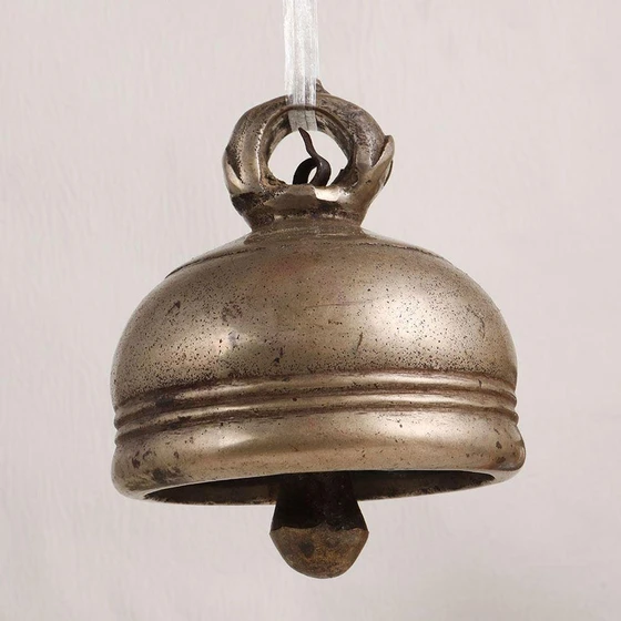 metal-hanging-bell-2.webp