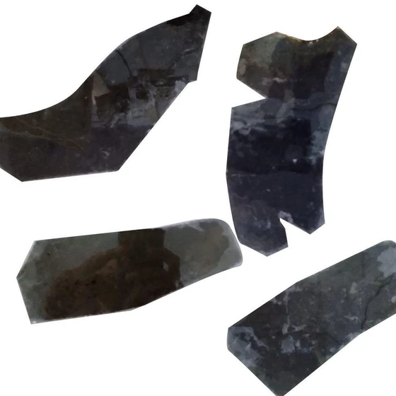 black-spotted-mica-scrap-2.webp