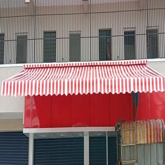 pvc-retractable-awnings-1.webp