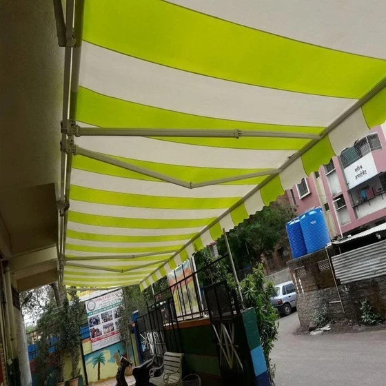 pvc-retractable-awnings-2.webp