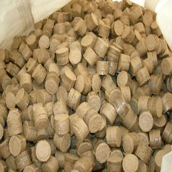 round-biomass-briquettes-2.webp