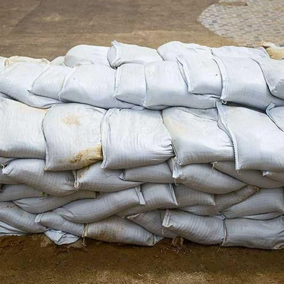 plastic-sand-bags-2.webp