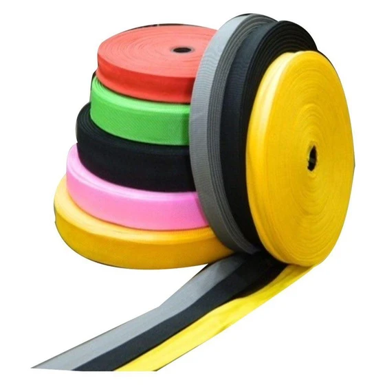 narrow-woven-hook-tape-2.webp
