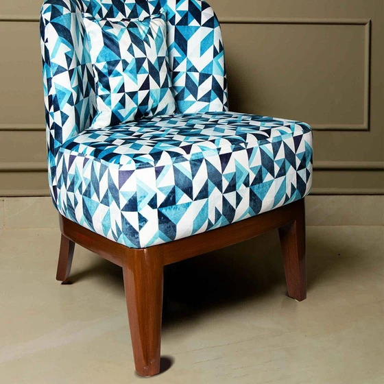 single-sofa-chair-fabric-2.webp