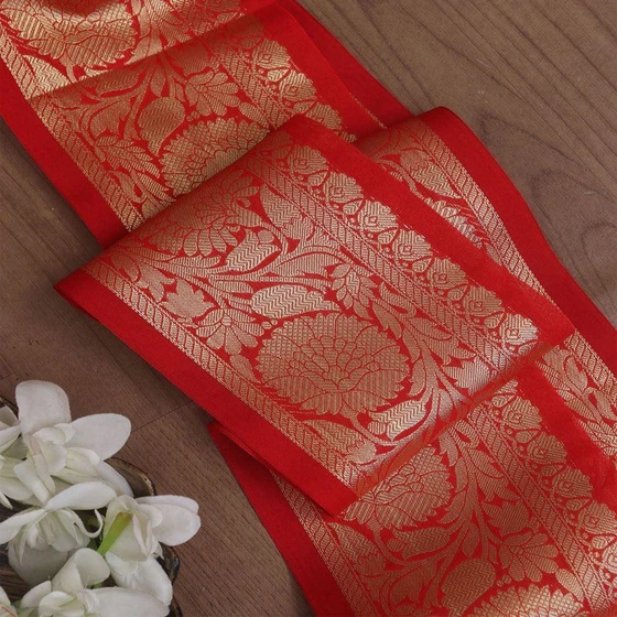 textile-silk-lace-1.webp