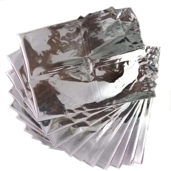 silver-foil-pouches-1.webp