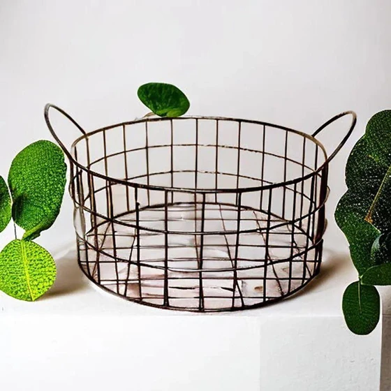 iron-wire-basket-2.webp