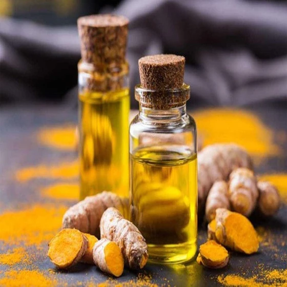 turmeric-essential-oil-1.webp