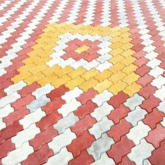 zig-zag-blocks-paver-2.webp