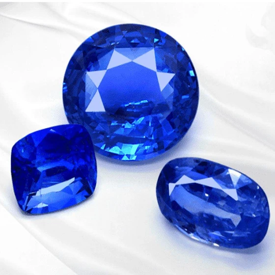 sapphire-blue-gemstone-2.webp