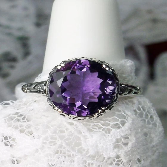 silver-amethyst-ring-2.webp