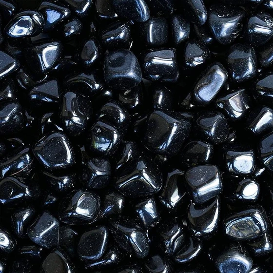 black-pebble-stone-1.webp
