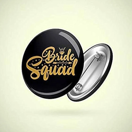 wedding-pin-badges-2.webp