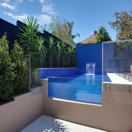 glass-swimming-pool-2.webp