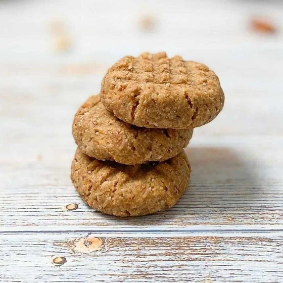 almond-peanut-cookies-1.webp