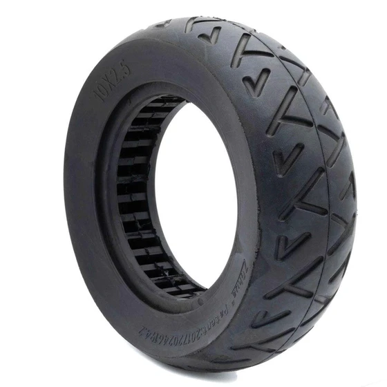 solid-premium-tyre-2.webp