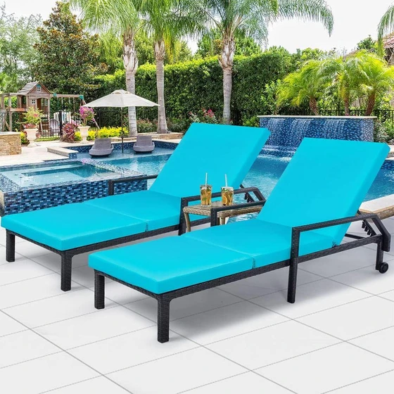 pool-lounge-chair-1.webp