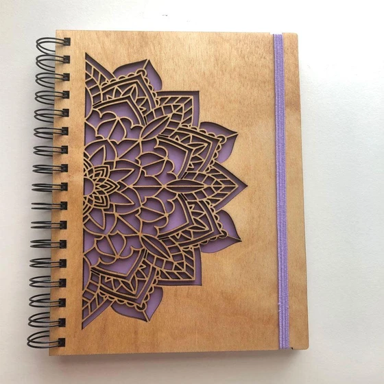 wooden-cover-paper-notebook-2.webp