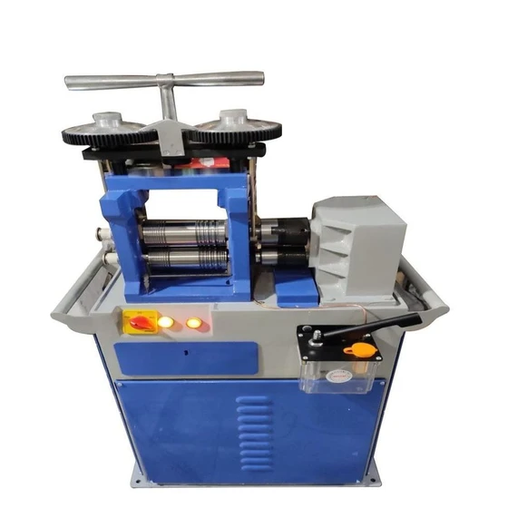 making-jewel-machine-2.webp