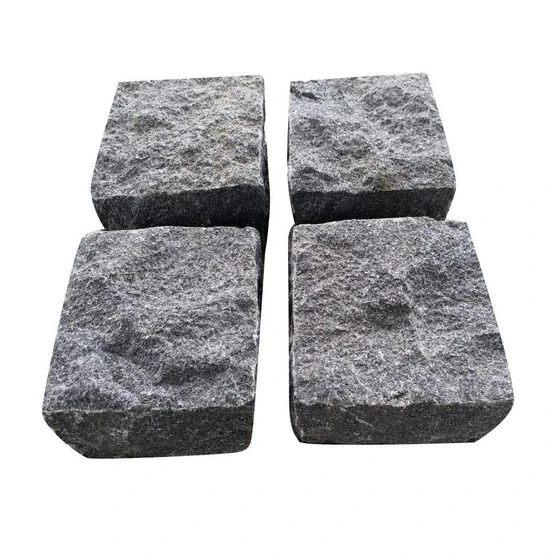 polished-granite-cobbles-1.webp
