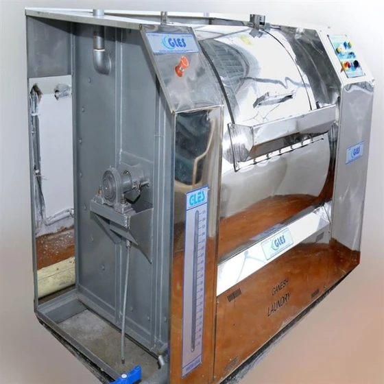 commercial-horizontal-washing-machine-2.webp