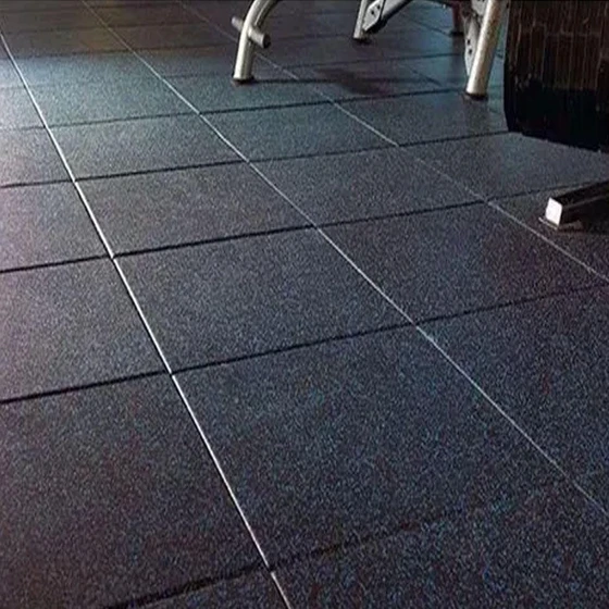 black-rubber-tiles-2.webp