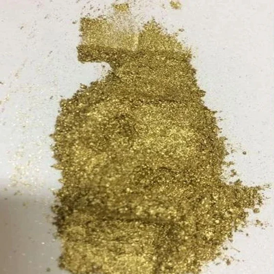 golden-bronze-powder-2.webp